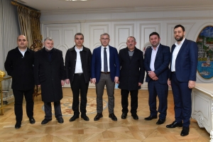 Hilmi Türkmen\'i Ziyaret